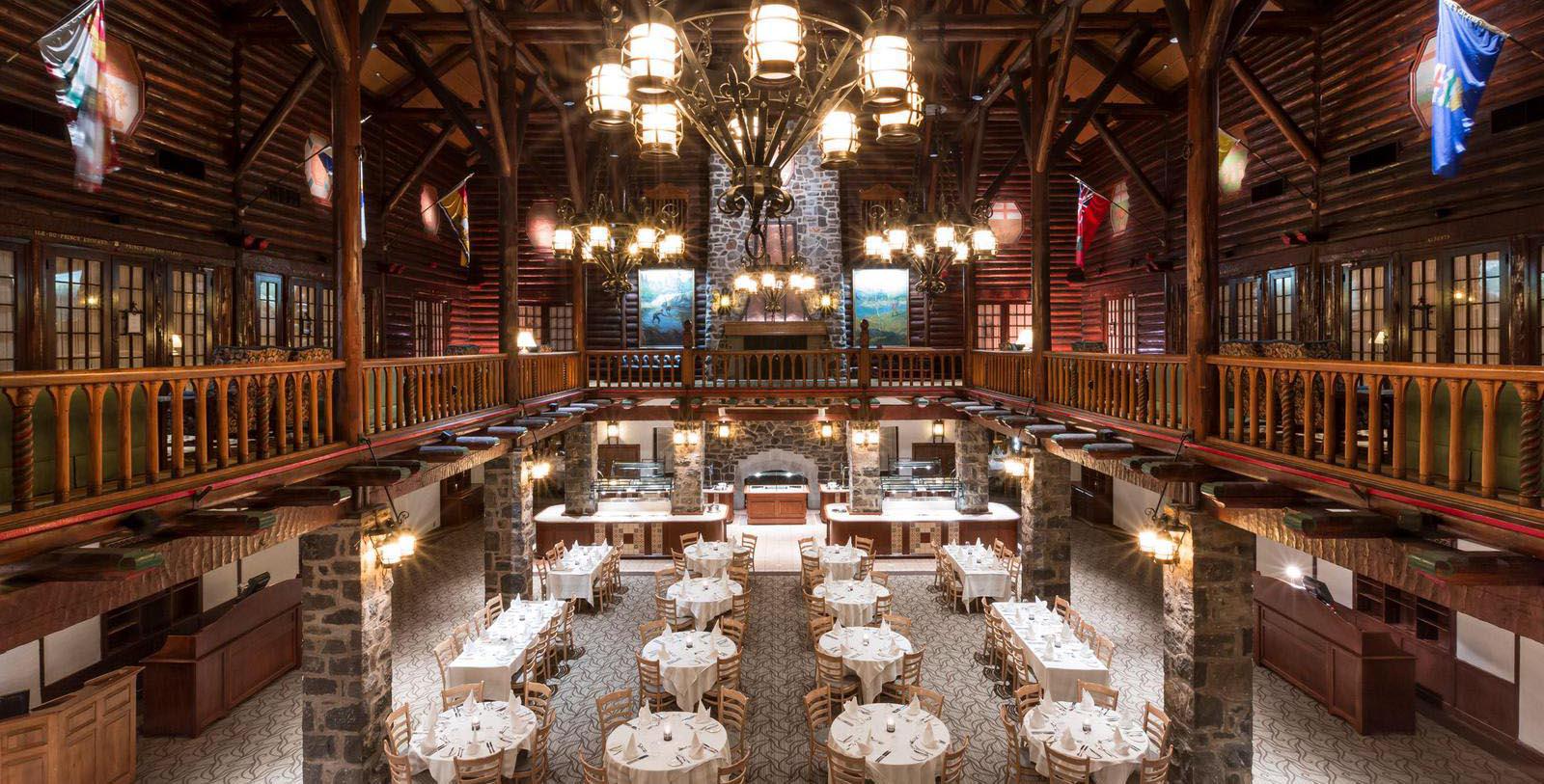 Image of the Dining Room of the Fairmont Le Château Montebello hotel in Montebello, Quebec, Canada