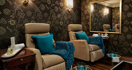 Spa:
The Algonquin Resort
in St. Andrews By-The Sea