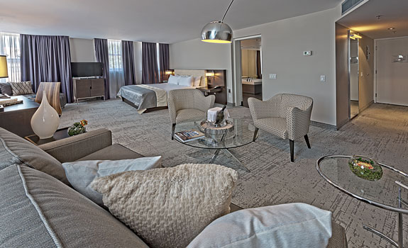 Hotel 10
- Accommodations