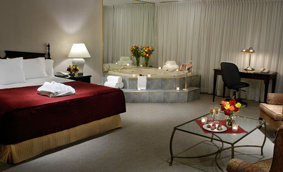 International Plaza Hotel
- Accommodations