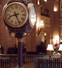 History:
Fairmont Royal York
in Toronto