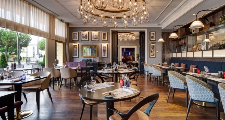 Dining at
Fairmont Le Montreux Palace
in Montreux