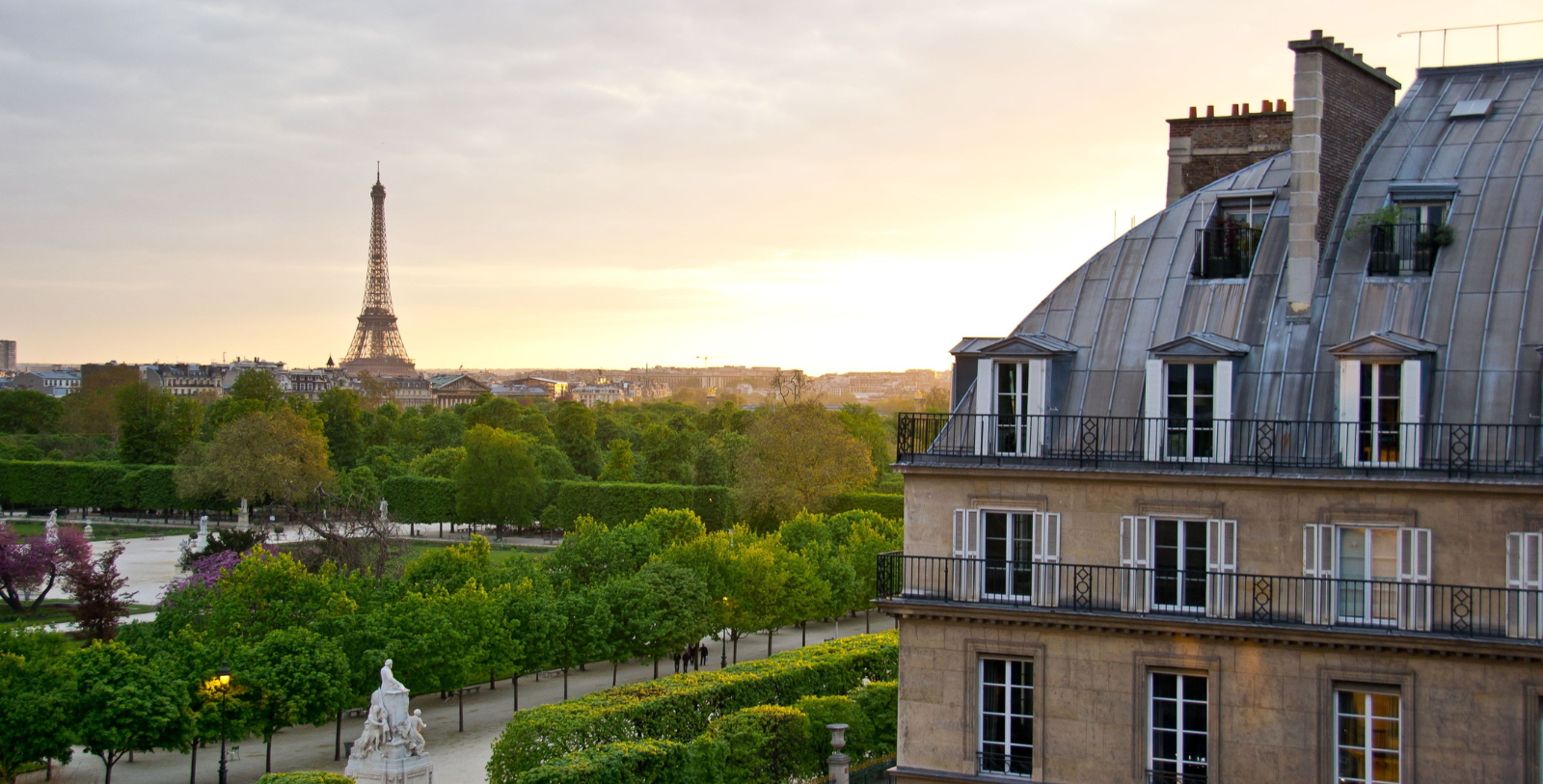 Image of Hotel Regina Louvre in Paris, France