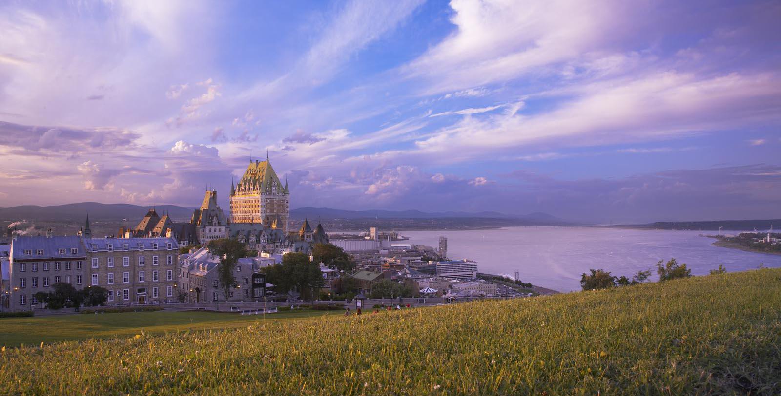 Discover the Châteauesque architecture of this spectacular destination.