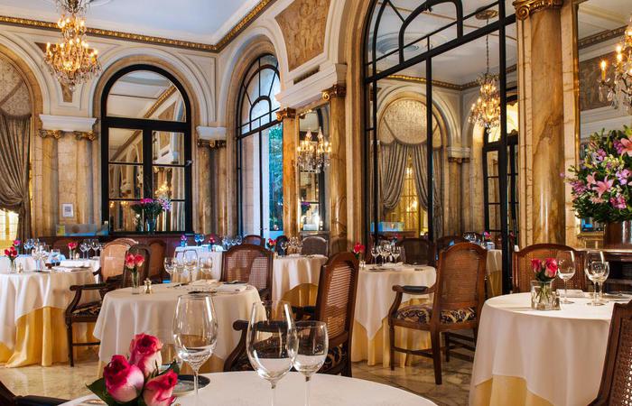 Interior restaurant at Alvear Palace Hotel in Buenos Aires, Argentina.