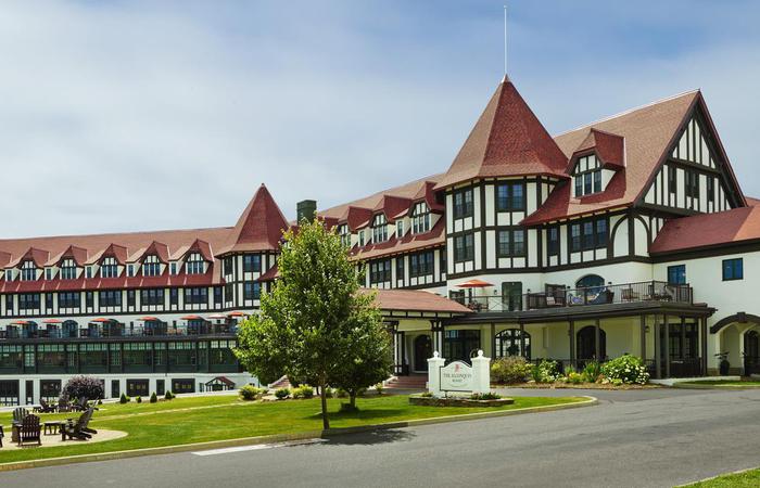 Daytime exterior of the Algonquin Resort in Saint Andrews, Canada.