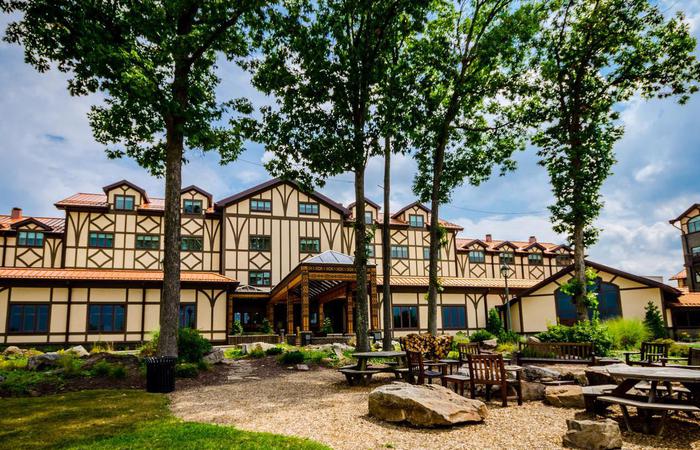 Historic Hotels of America